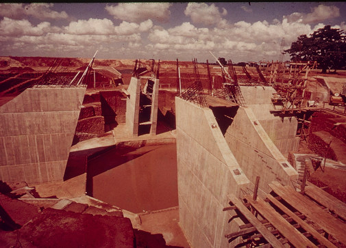 1972 November four pillars 1